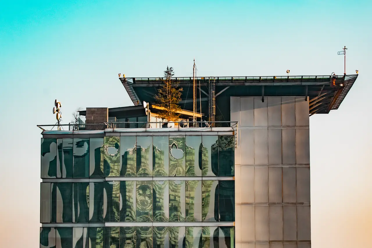 Reflective windows on the exterior of a commercial office building